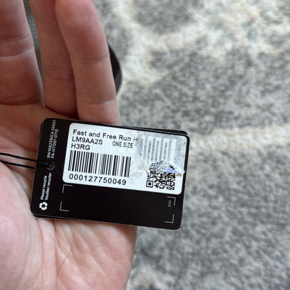 Lululemon Fast and Free Running Hat - Picture 8 of 8